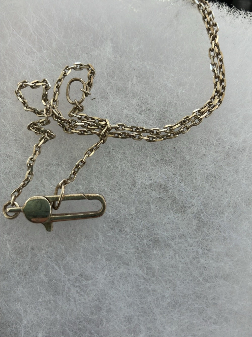 Gucci Silver Heart Tag Necklace - Picture 2 of 6